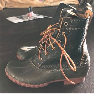 dark brown & red sole bean boots - size 6